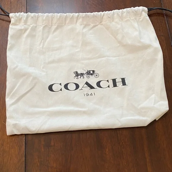 Coach Crossbody and clutch - Picture 7 of 11
